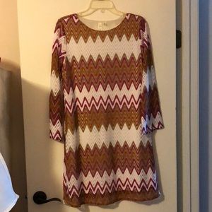 3/4 length sleeve. Dress.